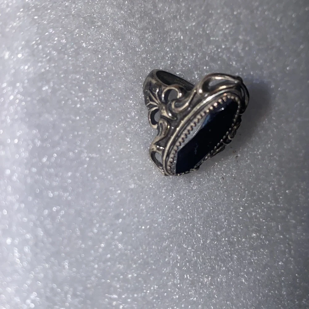 New vintage Sterling silver Ring with black Diamond
